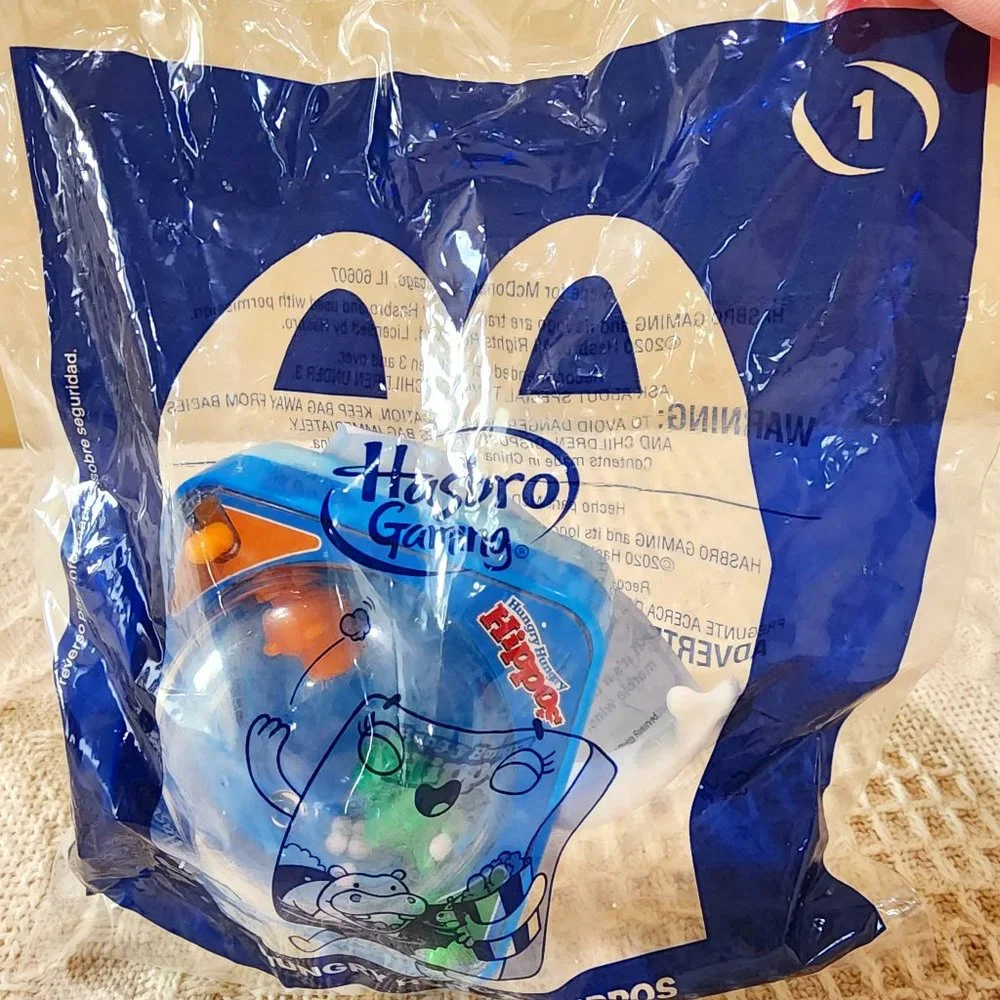 2020 Hasbro HUNGRY HUNGRY HIPPOS #1 Mini Travel Game McDonald's Happy Meal Toy